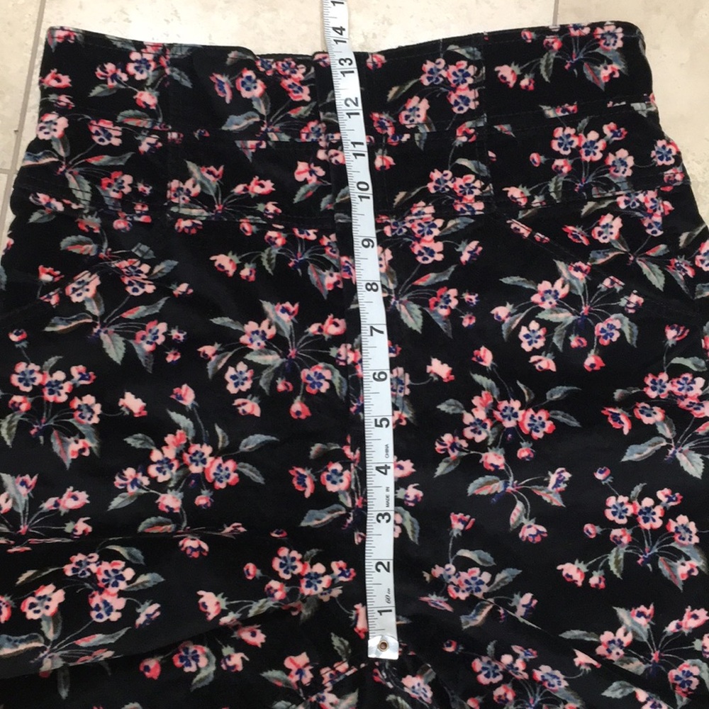 Rebecca Taylor Black Skinny Jeans with Pink Floral Print - Picture 16 of 16